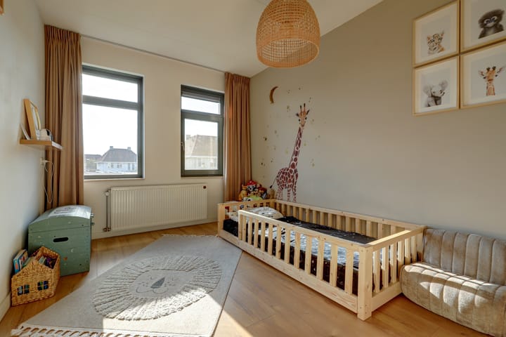 Photo 27 of Plataan 3