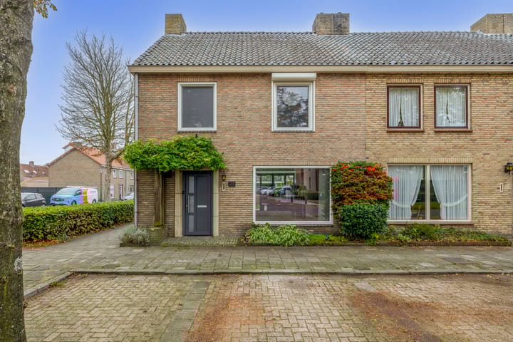 Foto 49 van Julianastraat 23