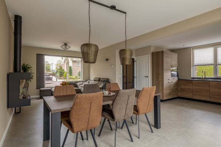 Foto 7 van Julianastraat 23