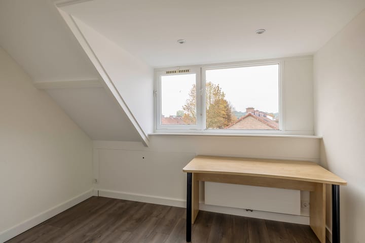 Foto 33 van Julianastraat 23