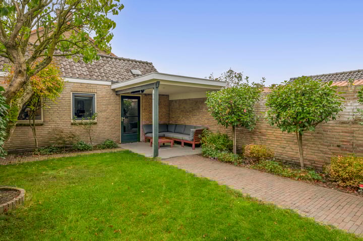 Foto 42 van Julianastraat 23