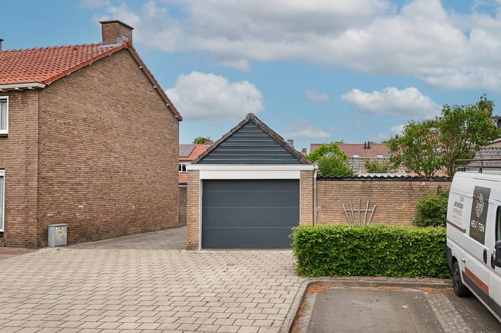 Foto 46 van Julianastraat 23