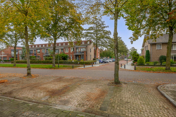 Foto 52 van Julianastraat 23