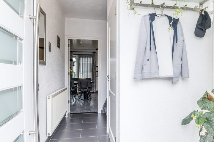 Photo 3 of Schoutstraat 14