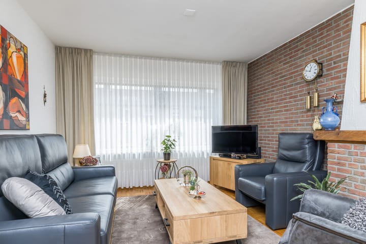 Photo 7 of Schoutstraat 14