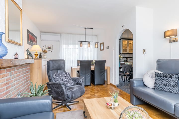 Photo 10 of Schoutstraat 14