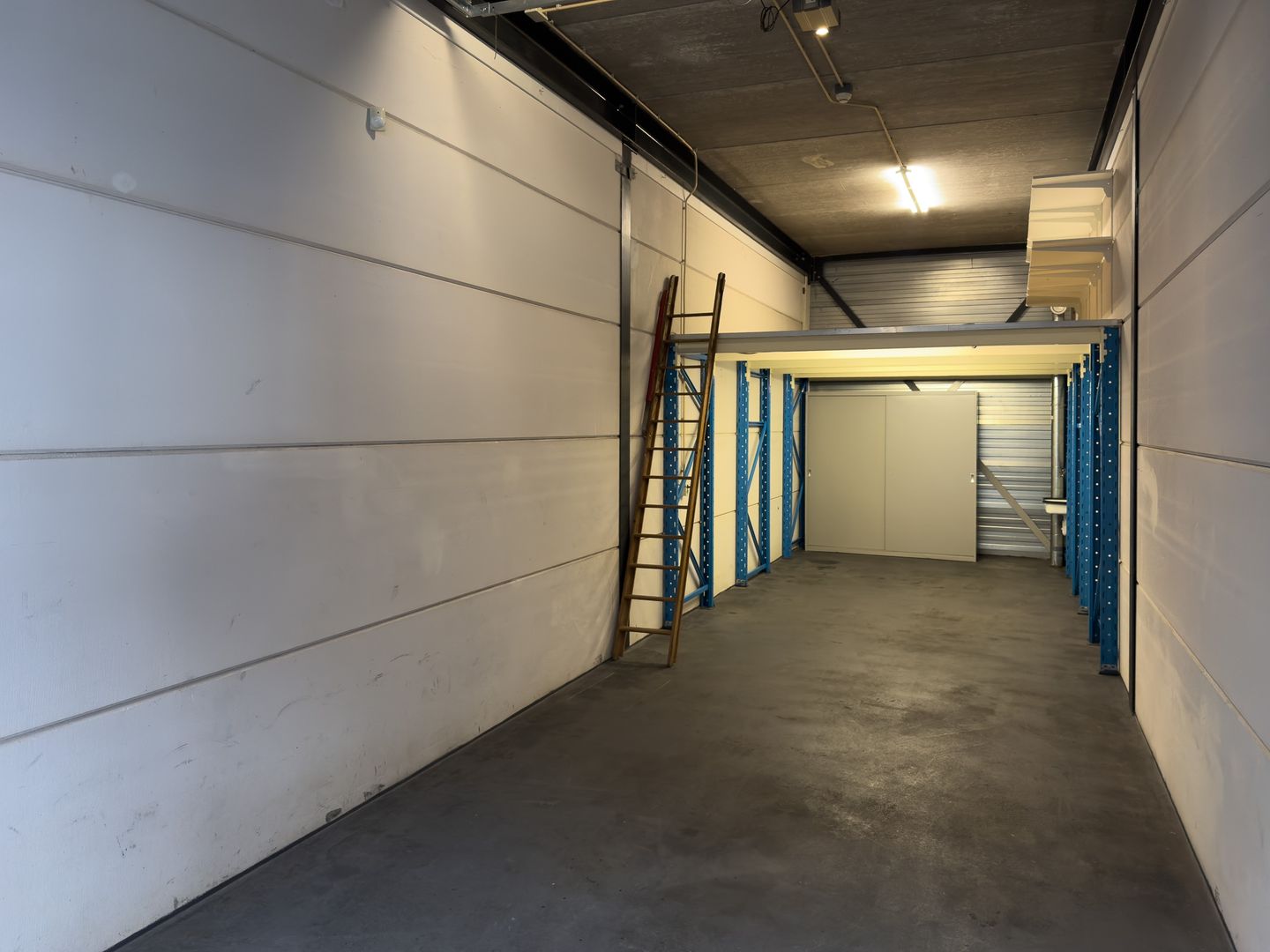 Bekijk foto 3 van Grote Esch 830-B58