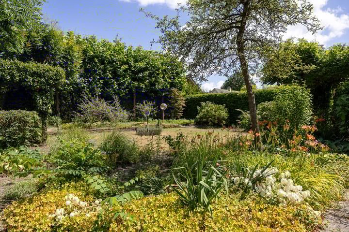 Photo 2 of Eikenlaan 10