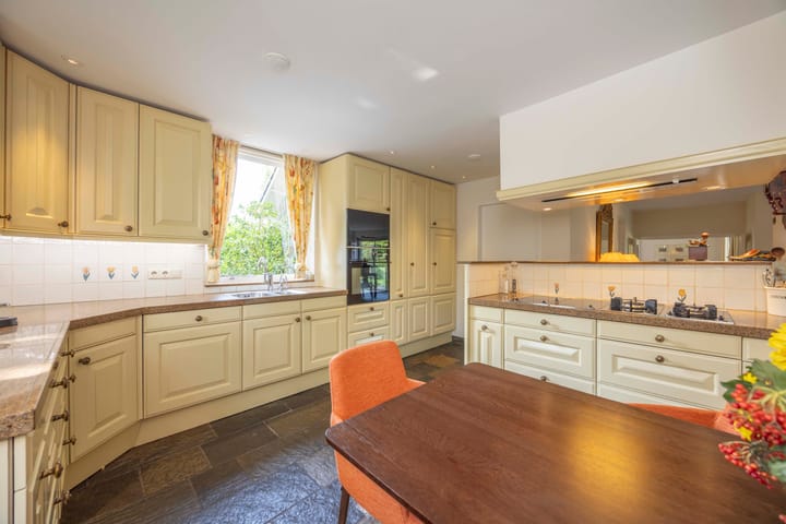 Foto 14 van Eikenlaan 10