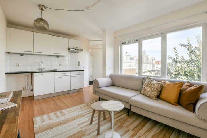 Foto 15 van Ben Viljoenstraat 2-F