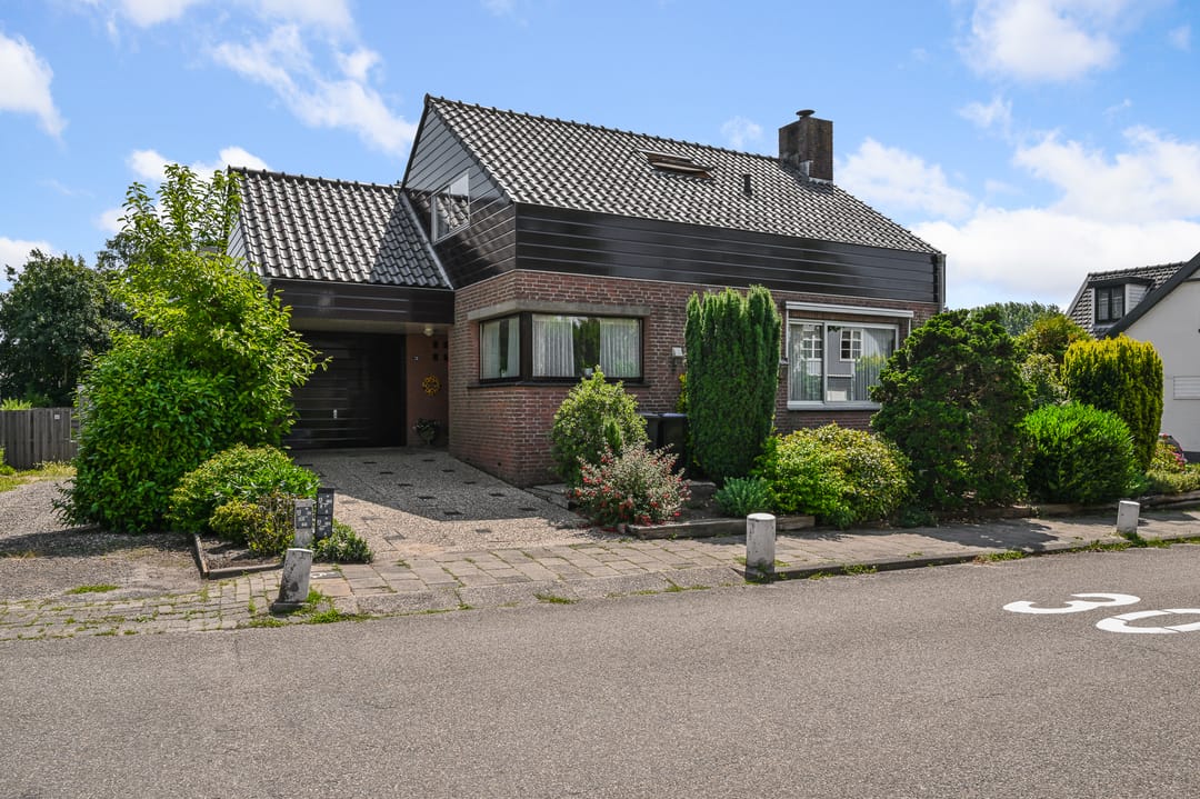 Foto 43 van Piet Heinlaan 28