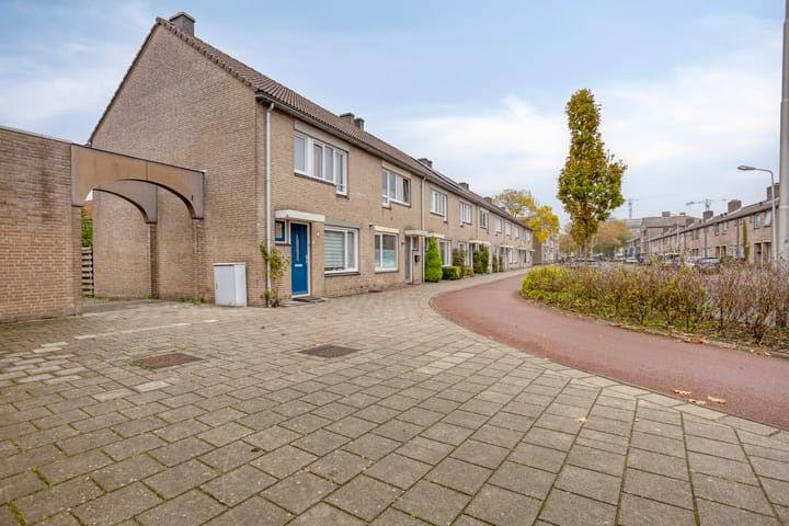 Photo 35 of Weteringstraat 42