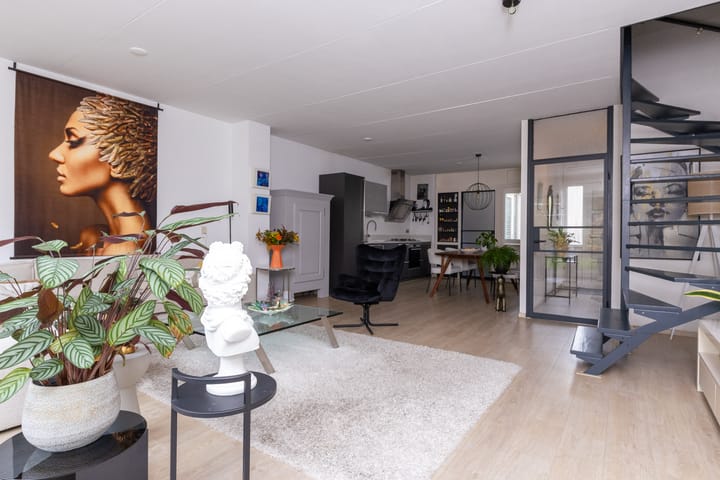 Foto 9 van Mandrill 51