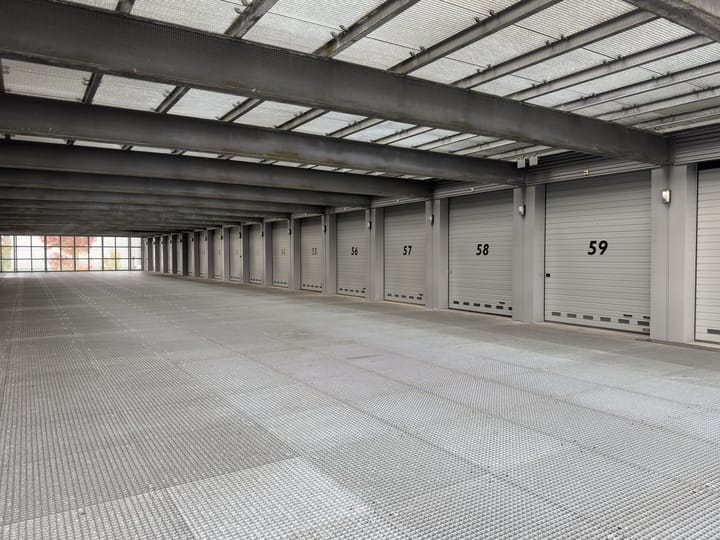 Foto 18 van Grote Esch 830-B58