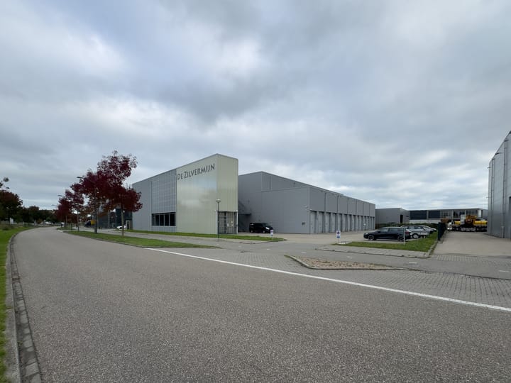 Foto 24 van Grote Esch 830-B58