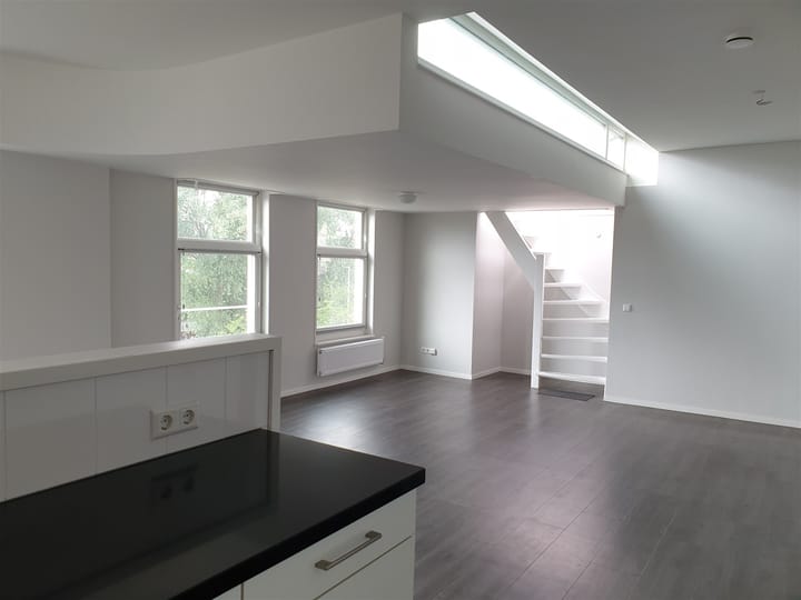 Foto 2 van Muntkade 10-A