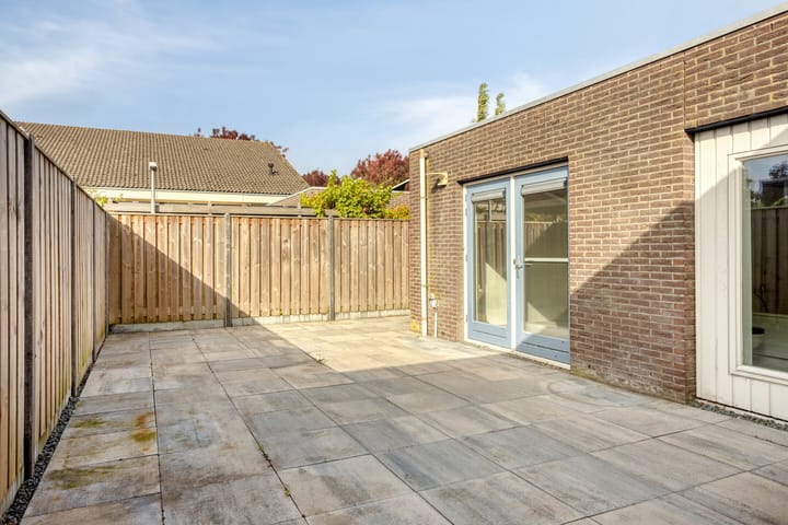 Foto 2 van Bizetstraat 2