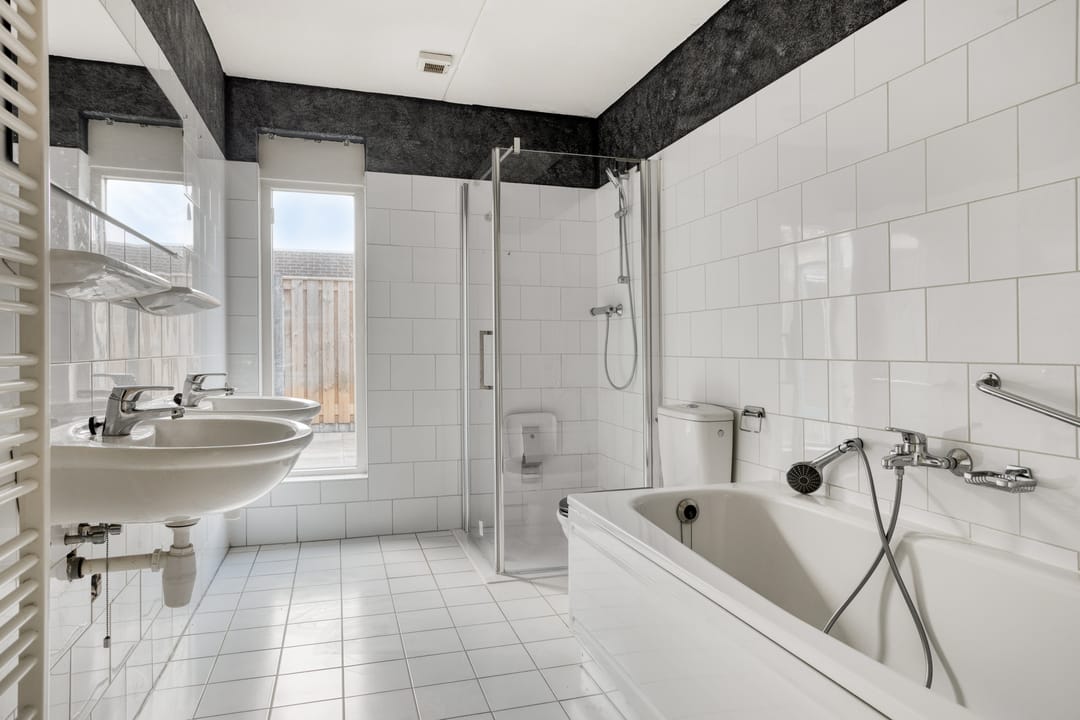 Foto 13 van Bizetstraat 2