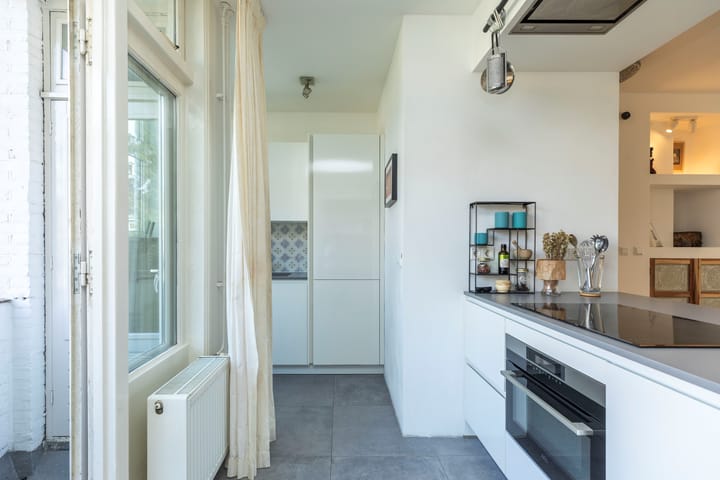 Photo 9 of Geertsemastraat 11-A