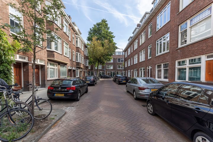 Photo 29 of Geertsemastraat 11-A