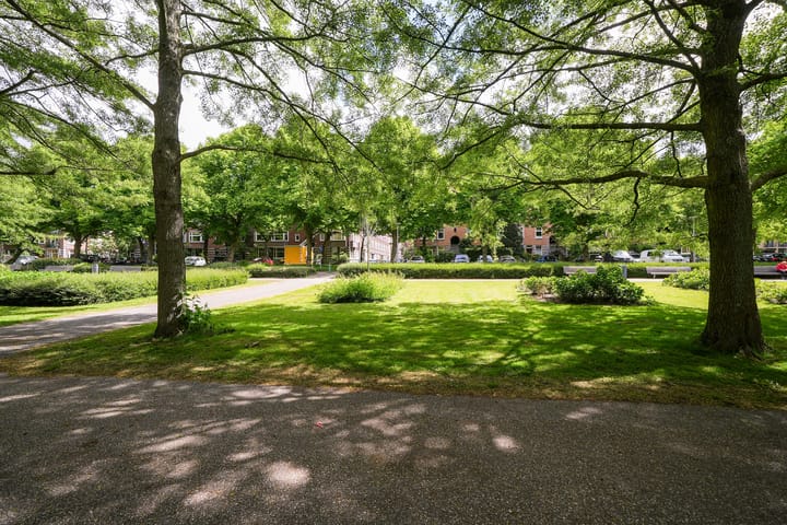 Photo 33 of Geertsemastraat 11-A