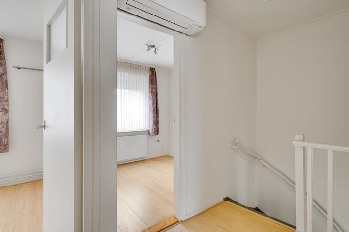 Photo 12 of Churchillstraat 4