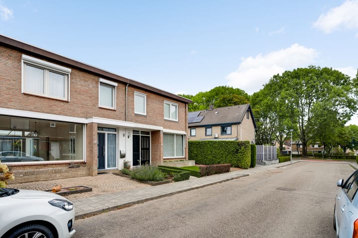 Photo 20 of Churchillstraat 4