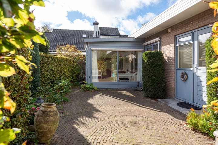 Foto 34 van De Blomhof 14