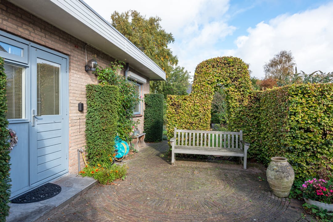 Foto 37 van De Blomhof 14