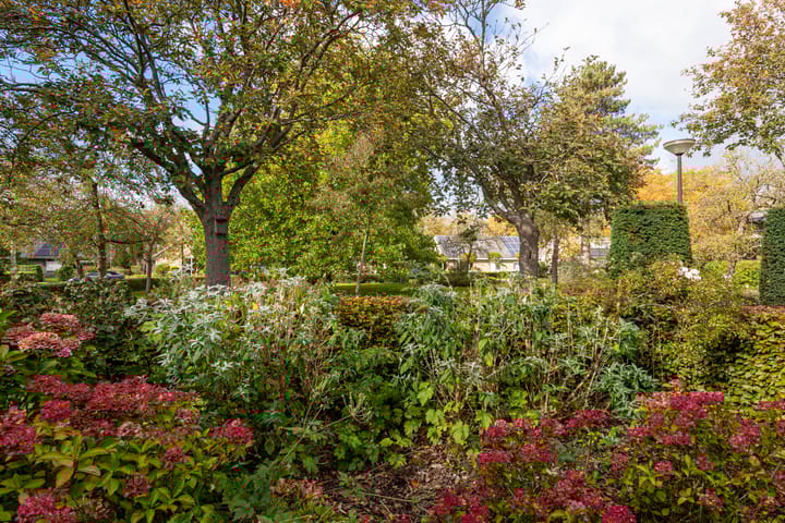 Foto 38 van De Blomhof 14