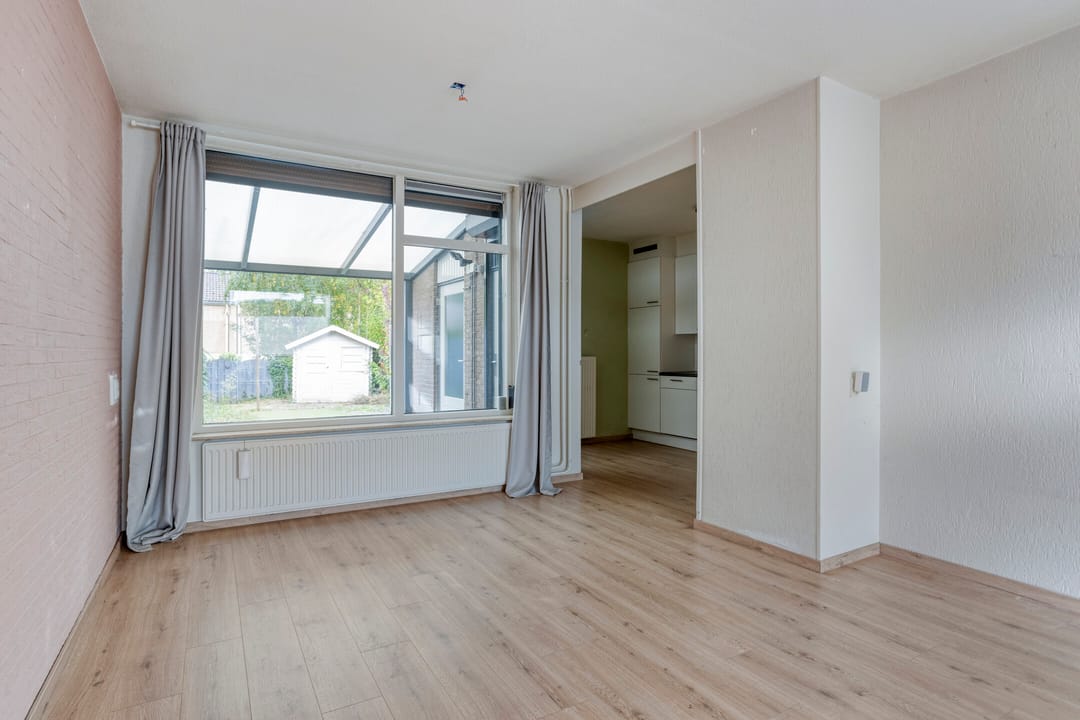 Foto 13 van Van Weerden Poelmanstraat 224