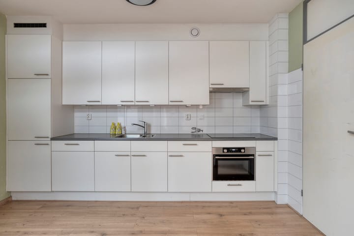 Foto 14 van Van Weerden Poelmanstraat 224