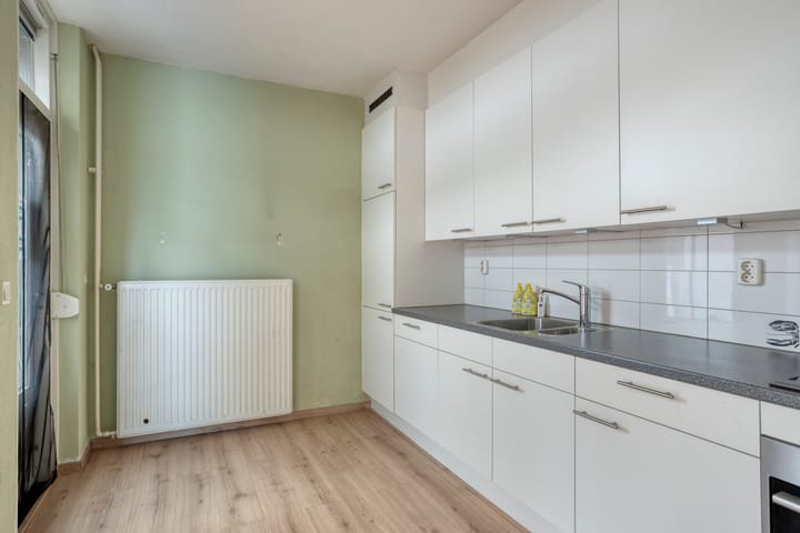 Foto 15 van Van Weerden Poelmanstraat 224