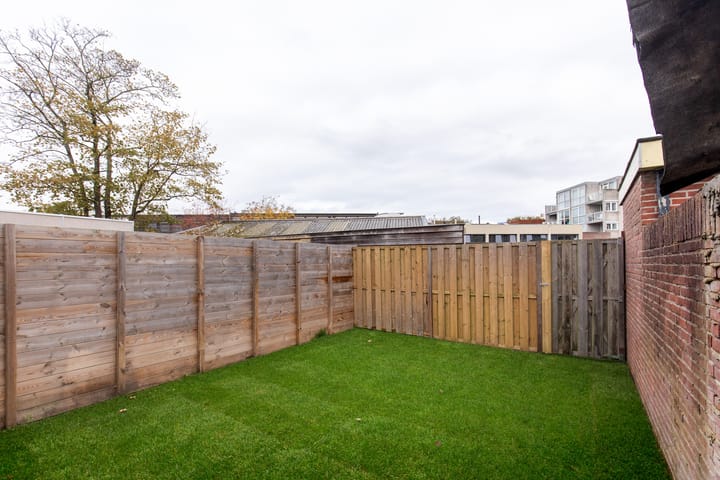 Foto 13 van Linschotenstraat 75