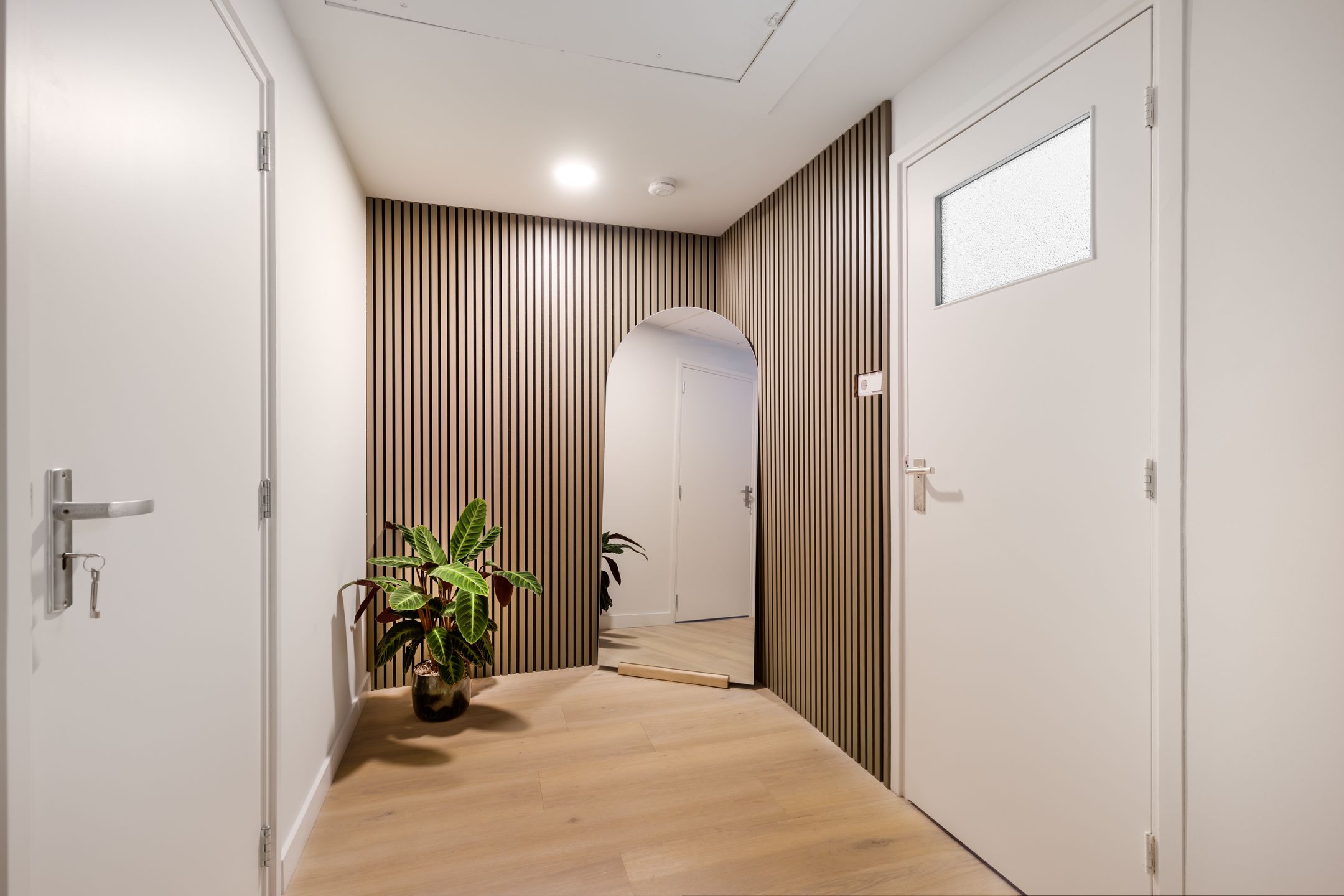 Foto 21 van Linschotenstraat 75