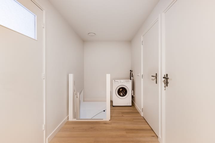 Foto 22 van Linschotenstraat 75