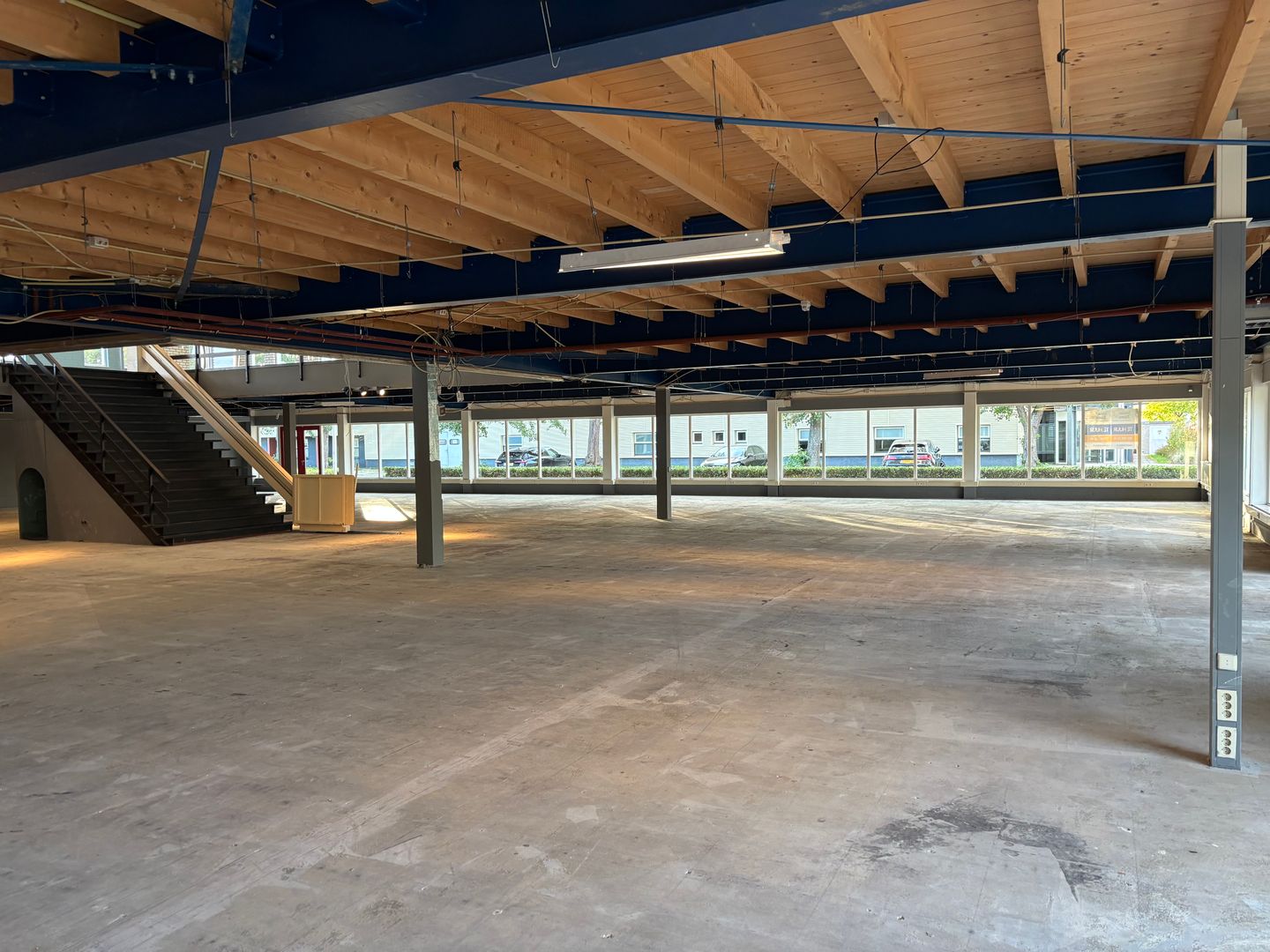 View photo 3 of Ainsworthstraat 30