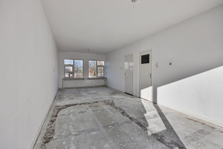 Foto 12 van Dries 56