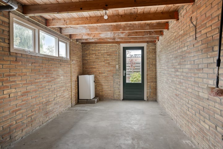 Photo 31 of Johan de Knuytlaan 28