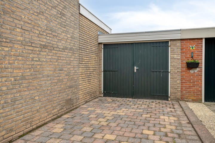 Photo 32 of Johan de Knuytlaan 28