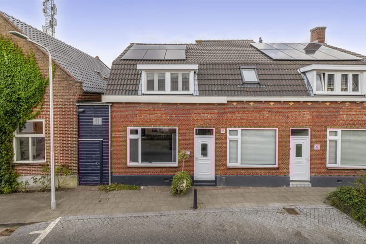 Foto 1 van Blauwstraat 8