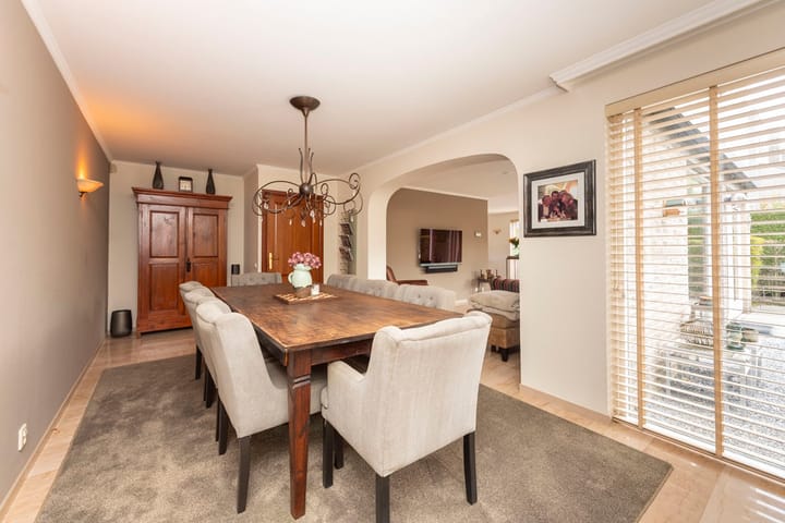 Foto 11 van Volkerak 1