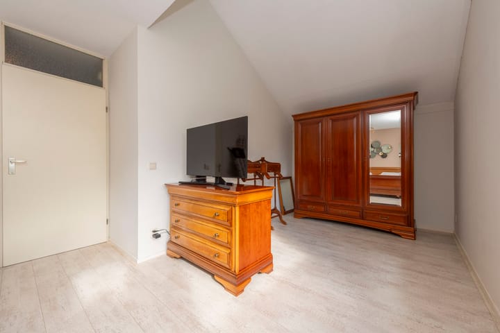 Foto 24 van Volkerak 1