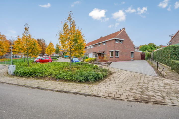 Photo 27 of Hazenkampstraat 95