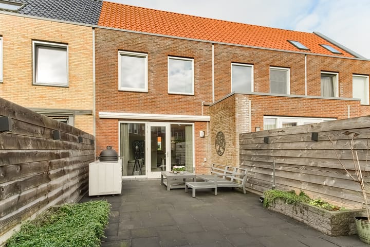 Foto 2 van Middeloo 41