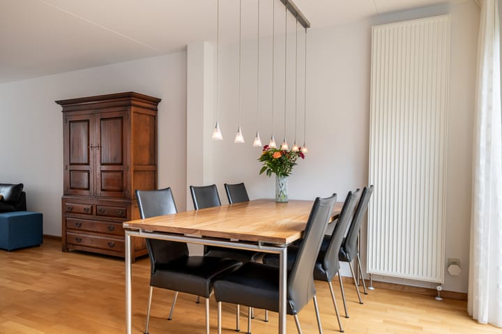 Photo 11 of Hendrik van Veldekestraat 38