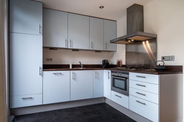 Photo 12 of Hendrik van Veldekestraat 38