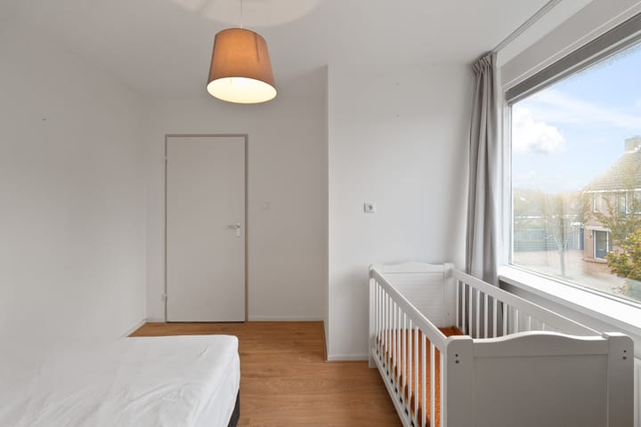 Photo 16 of Crocussenstraat 29