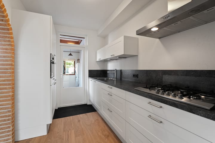 Photo 11 of Crocussenstraat 29