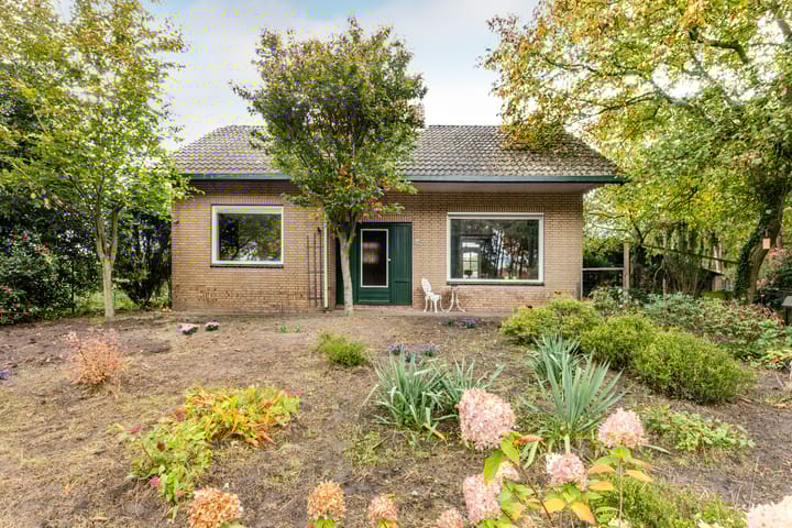 Foto 28 van Ettenseweg 66